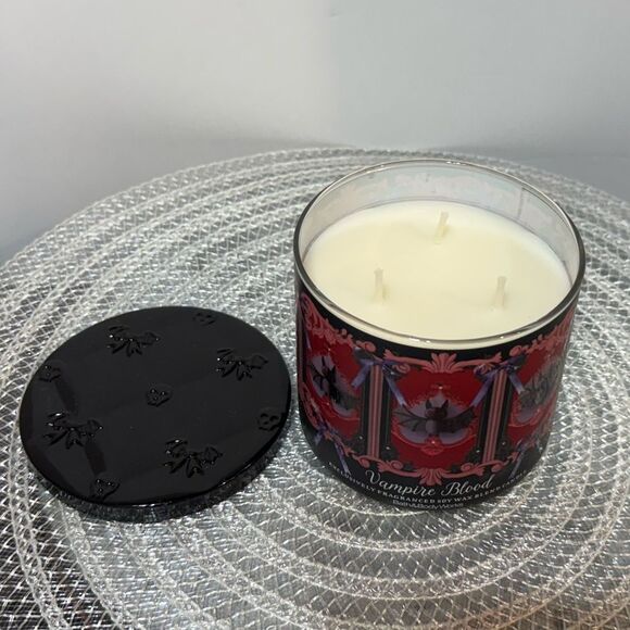 BBW Vampire Blood 3 Wick Scented Candle NWT - Picture 2 of 4
